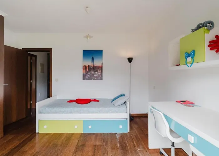 Deluxe Sea View Pool Esposende