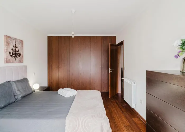 Deluxe Sea View Pool Esposende